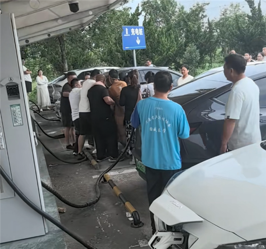 租易北京牌照新能源车转让及价格：老司机带你避开这些坑！